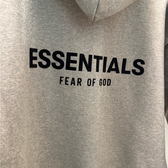 Fear of God Essentials Dark oatmeal Size Small BNWT 100% Authentic - Picture 4 of 7